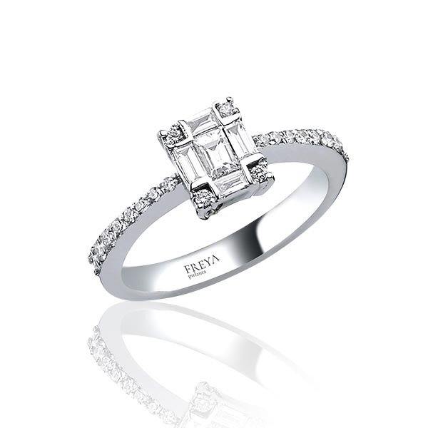 0.45 Karat Baget Pırlanta Yüzük F-VS/SI