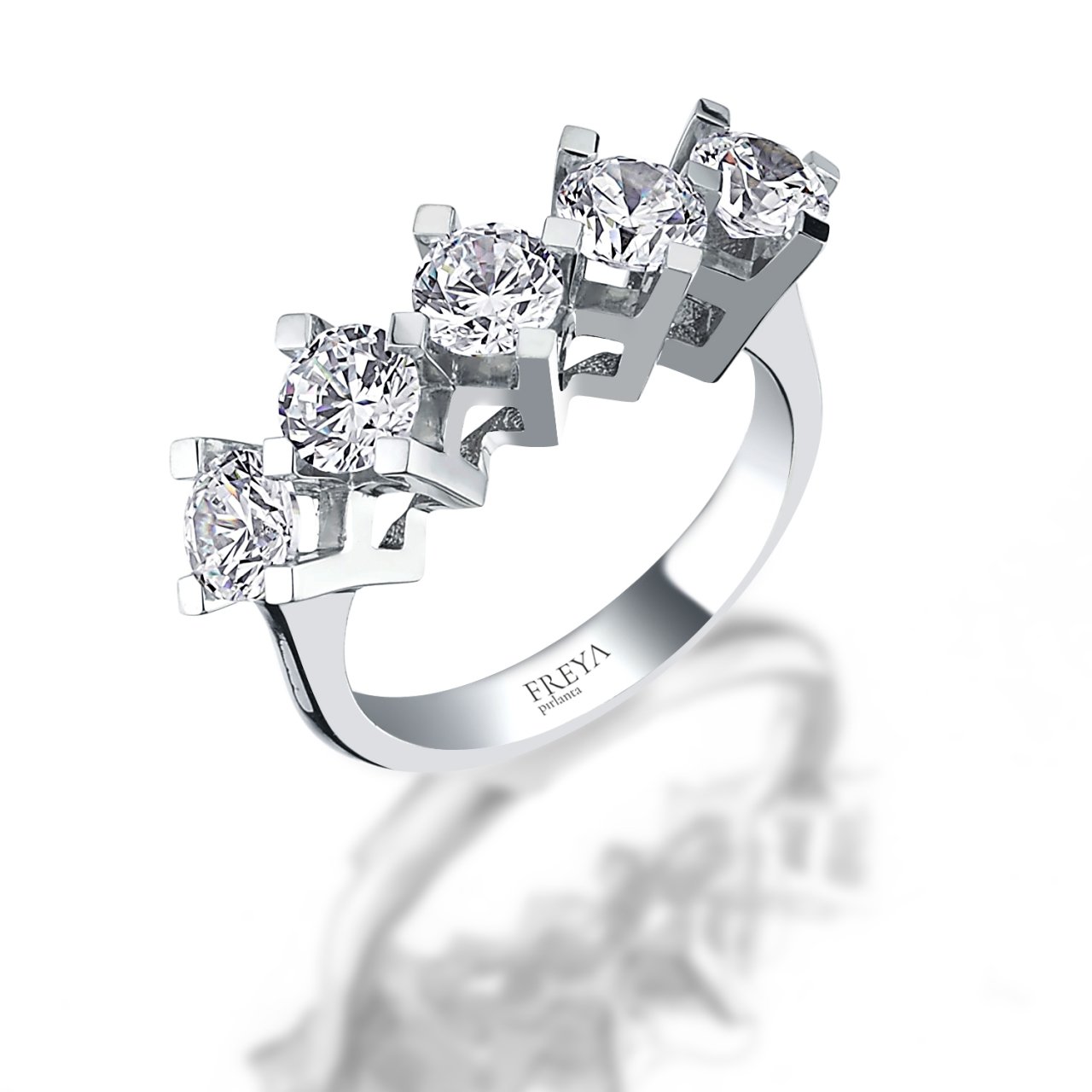 0.50 Karat Pırlanta Beştaş Yüzük F-SI